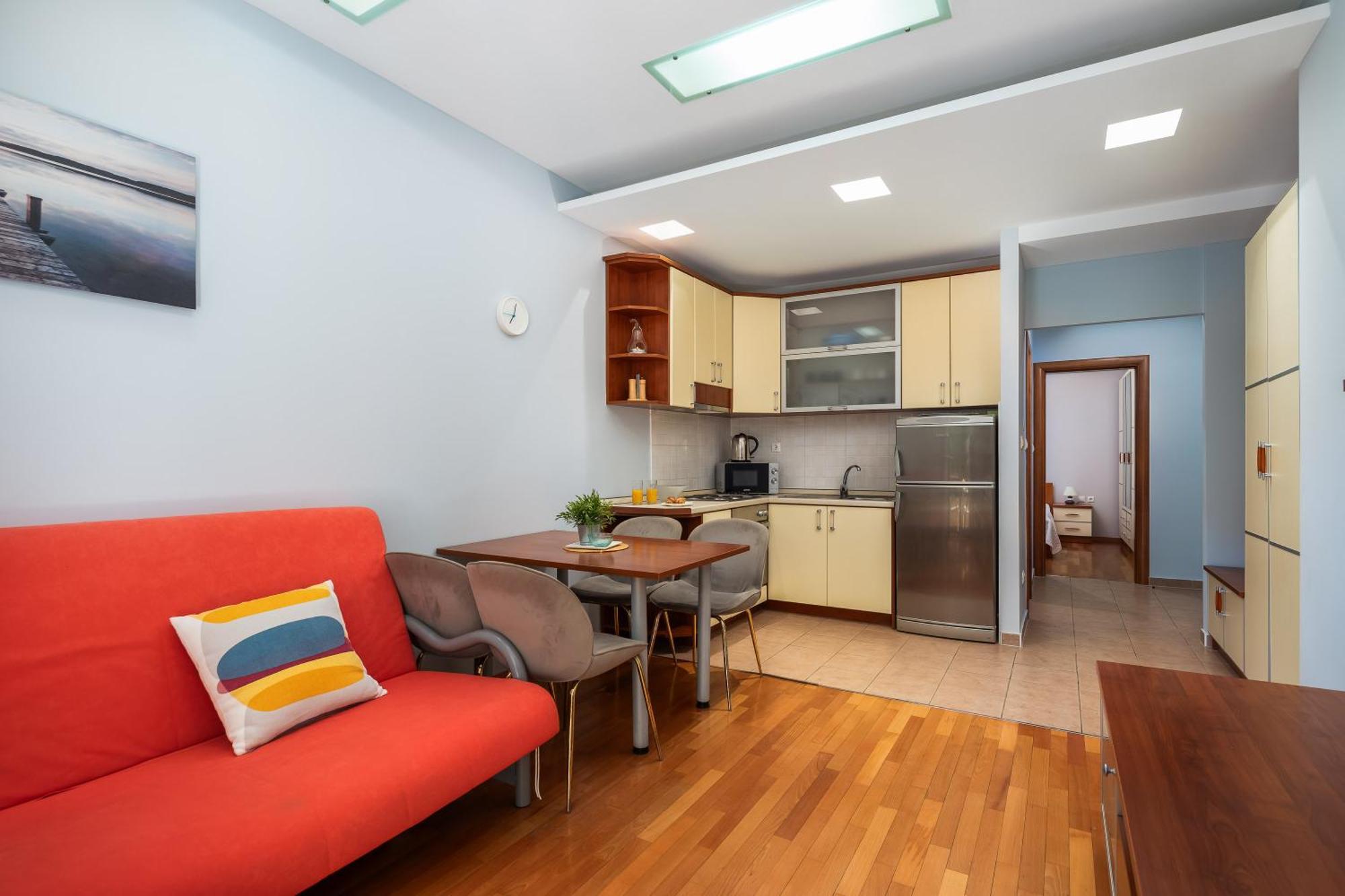 Brkic Apartments With Private Parking ماكارسكا الغرفة الصورة
