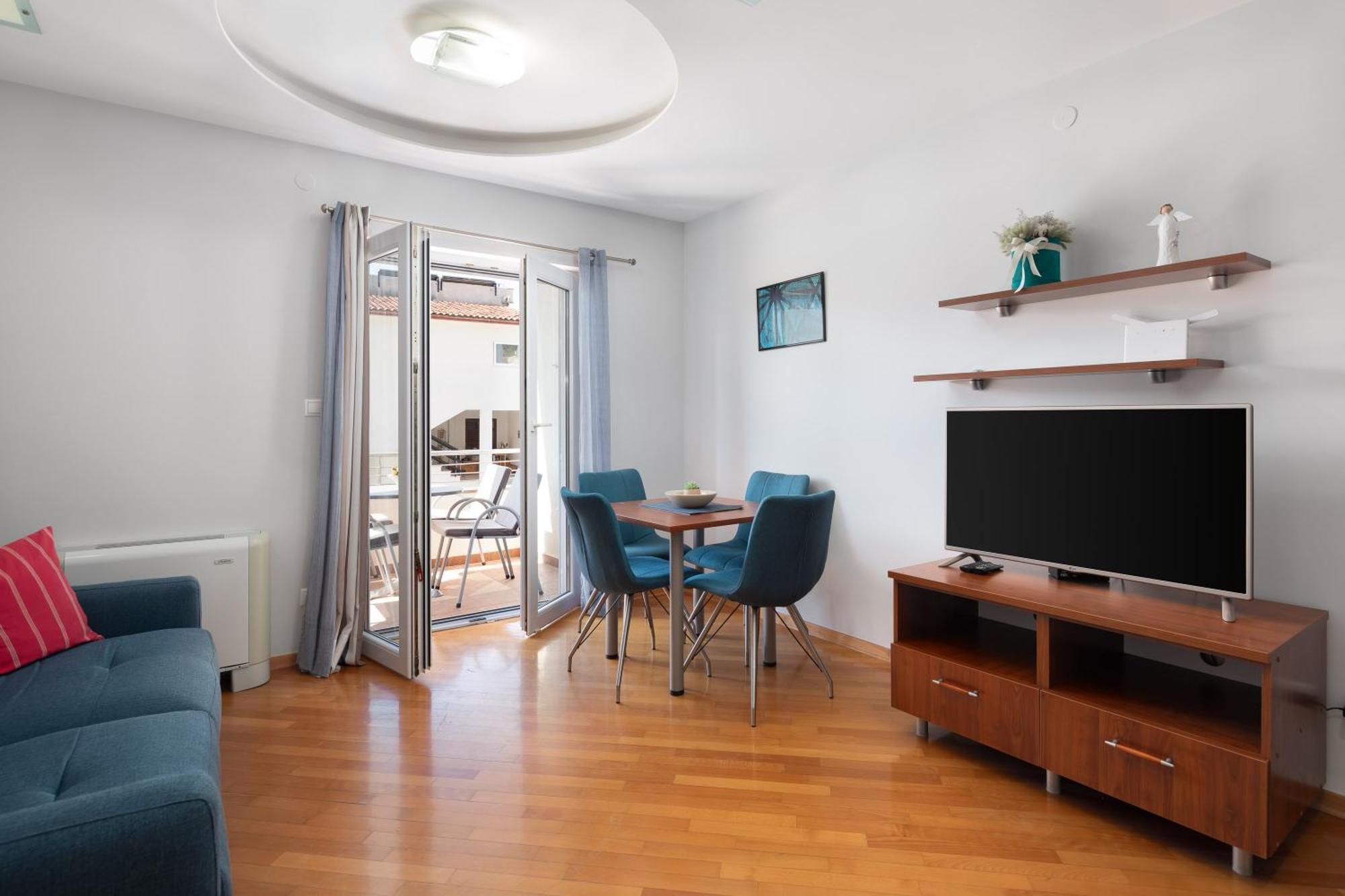 Brkic Apartments With Private Parking ماكارسكا الغرفة الصورة