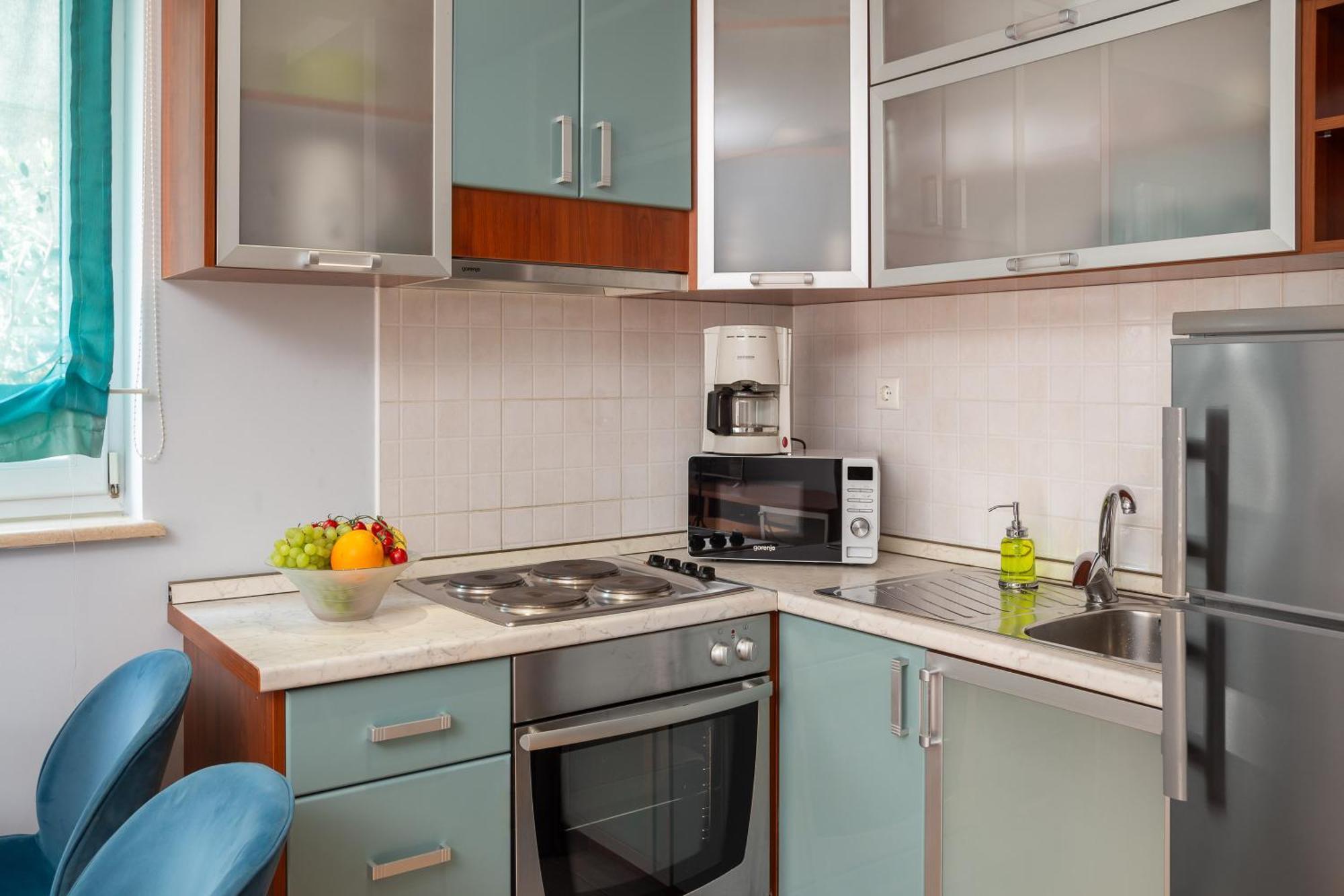 Brkic Apartments With Private Parking ماكارسكا الغرفة الصورة